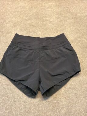 lululemon athletica Black High-Rise Run Shorts 0806
